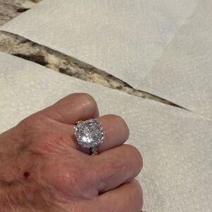 Elegant Silver Halo Ring, size 8